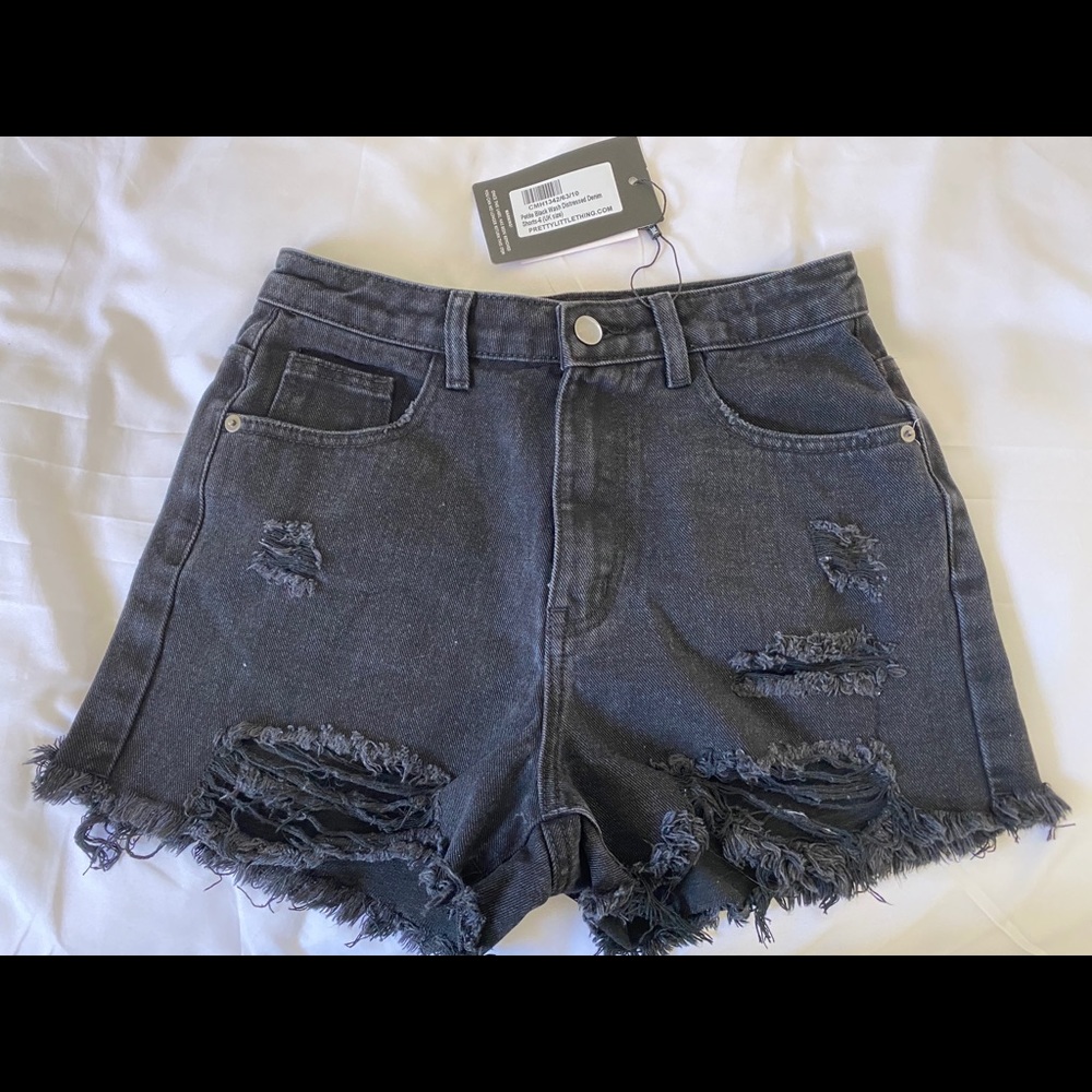 Petite Black Wash Distressed Denim Shorts **UK SIZE 6**